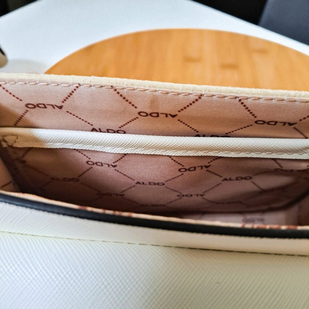 Aldo Pink/White/Beige Floral Canvas Mini Crossbody NWT - Picture 10 of 11